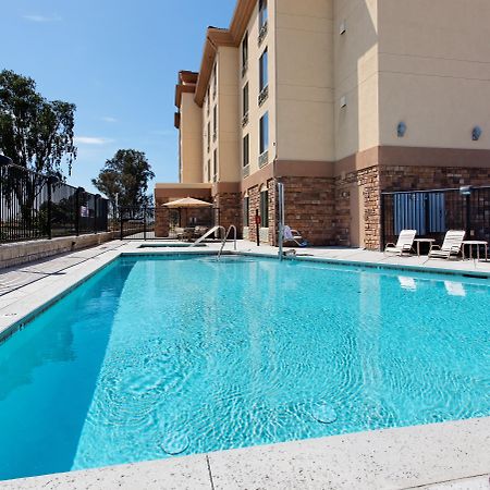 Holiday Inn Express Fresno Northwest - Herndon By Ihg Bagian luar foto