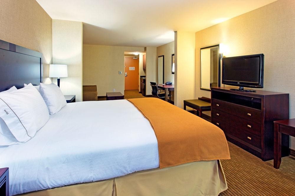 Holiday Inn Express Fresno Northwest - Herndon By Ihg Bagian luar foto