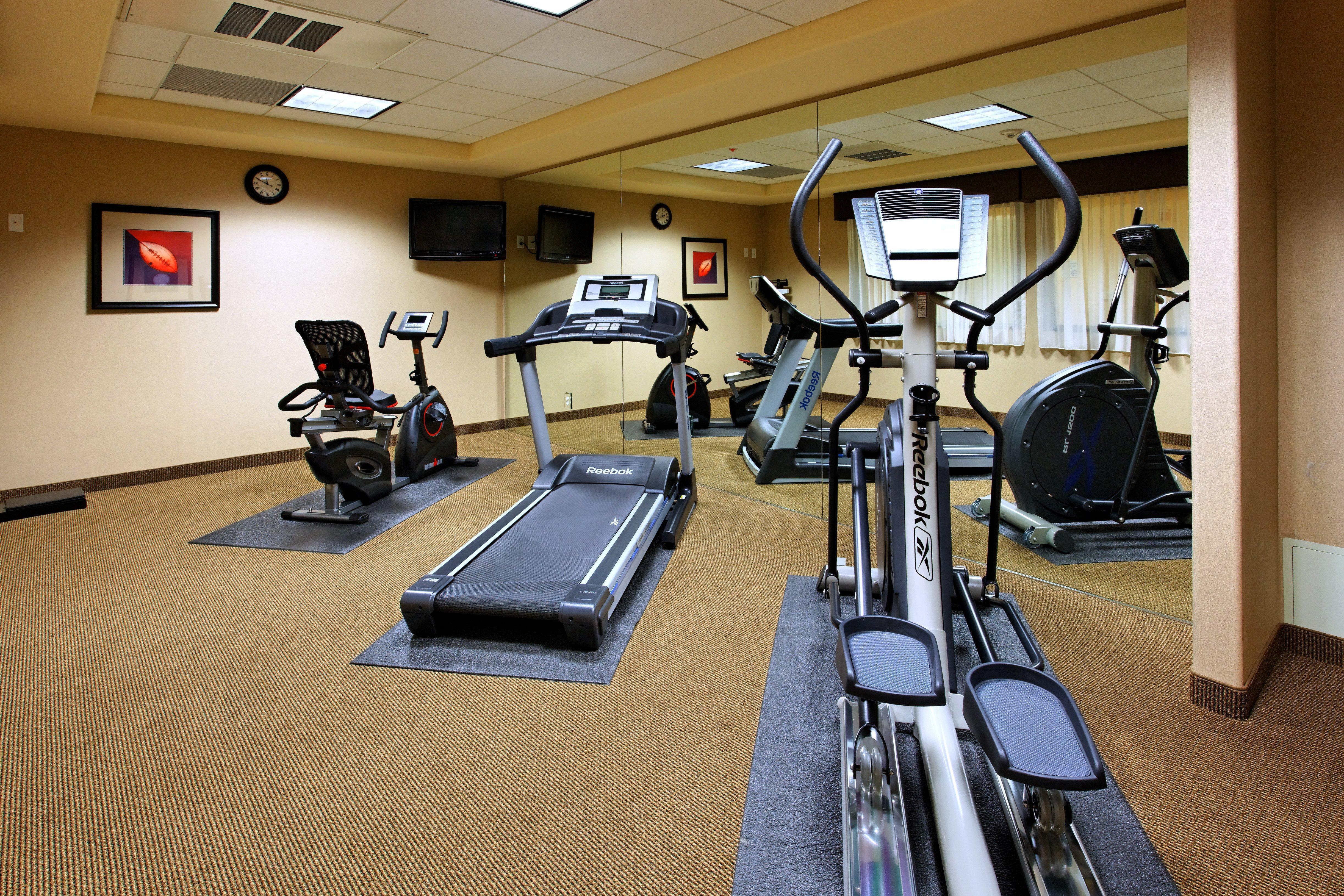Holiday Inn Express Fresno Northwest - Herndon By Ihg Bagian luar foto