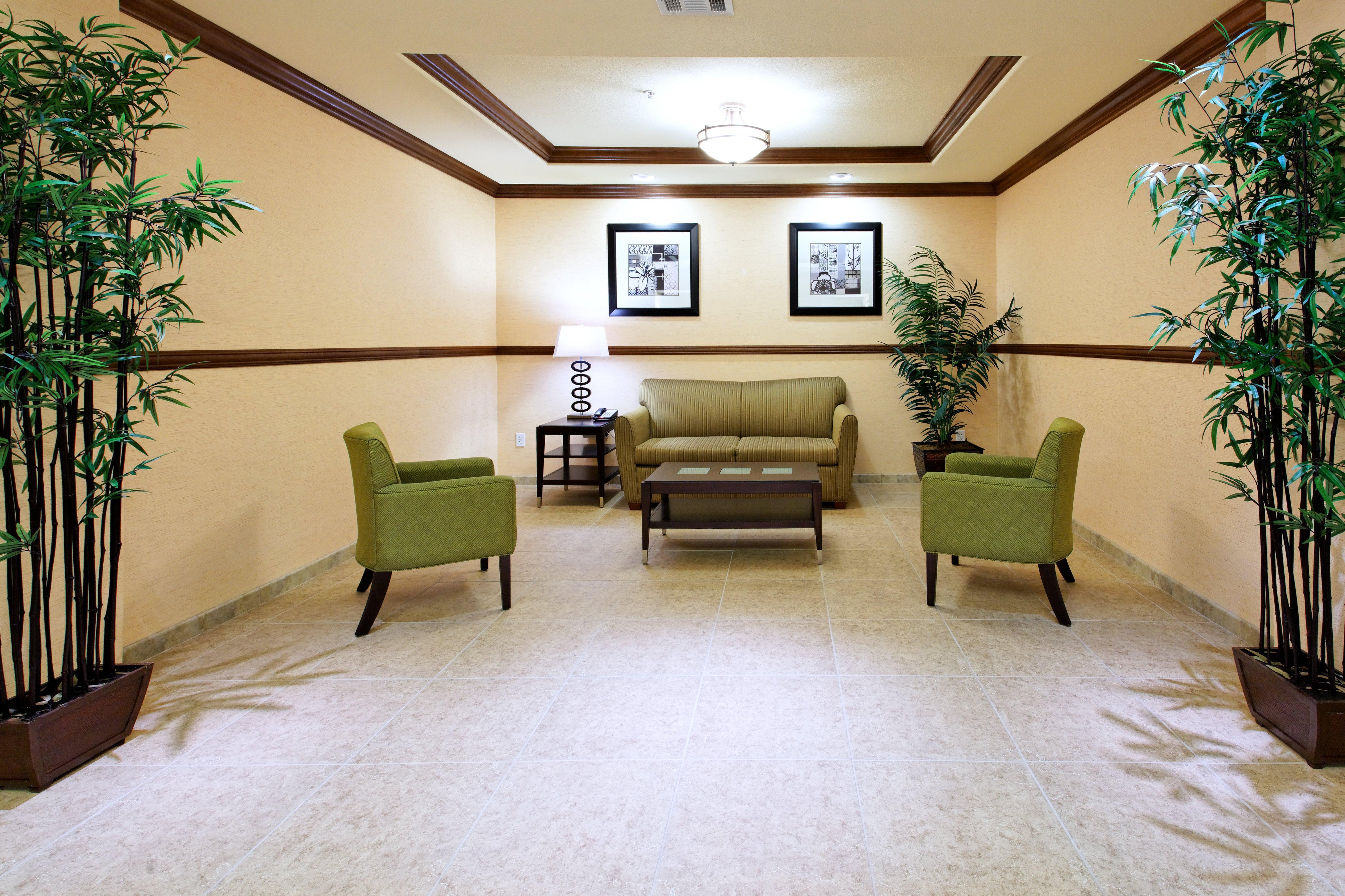 Holiday Inn Express Fresno Northwest - Herndon By Ihg Bagian luar foto