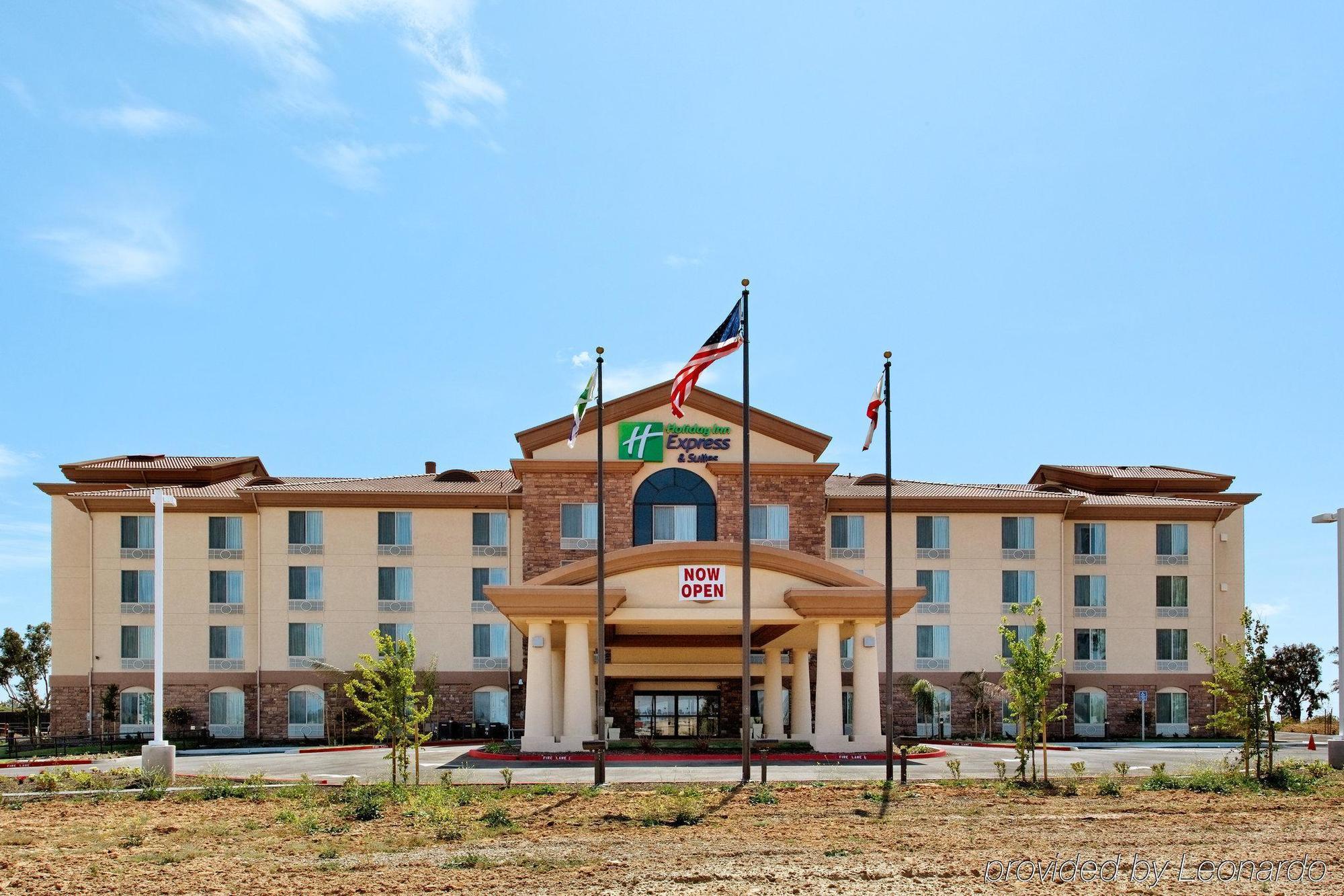Holiday Inn Express Fresno Northwest - Herndon By Ihg Bagian luar foto