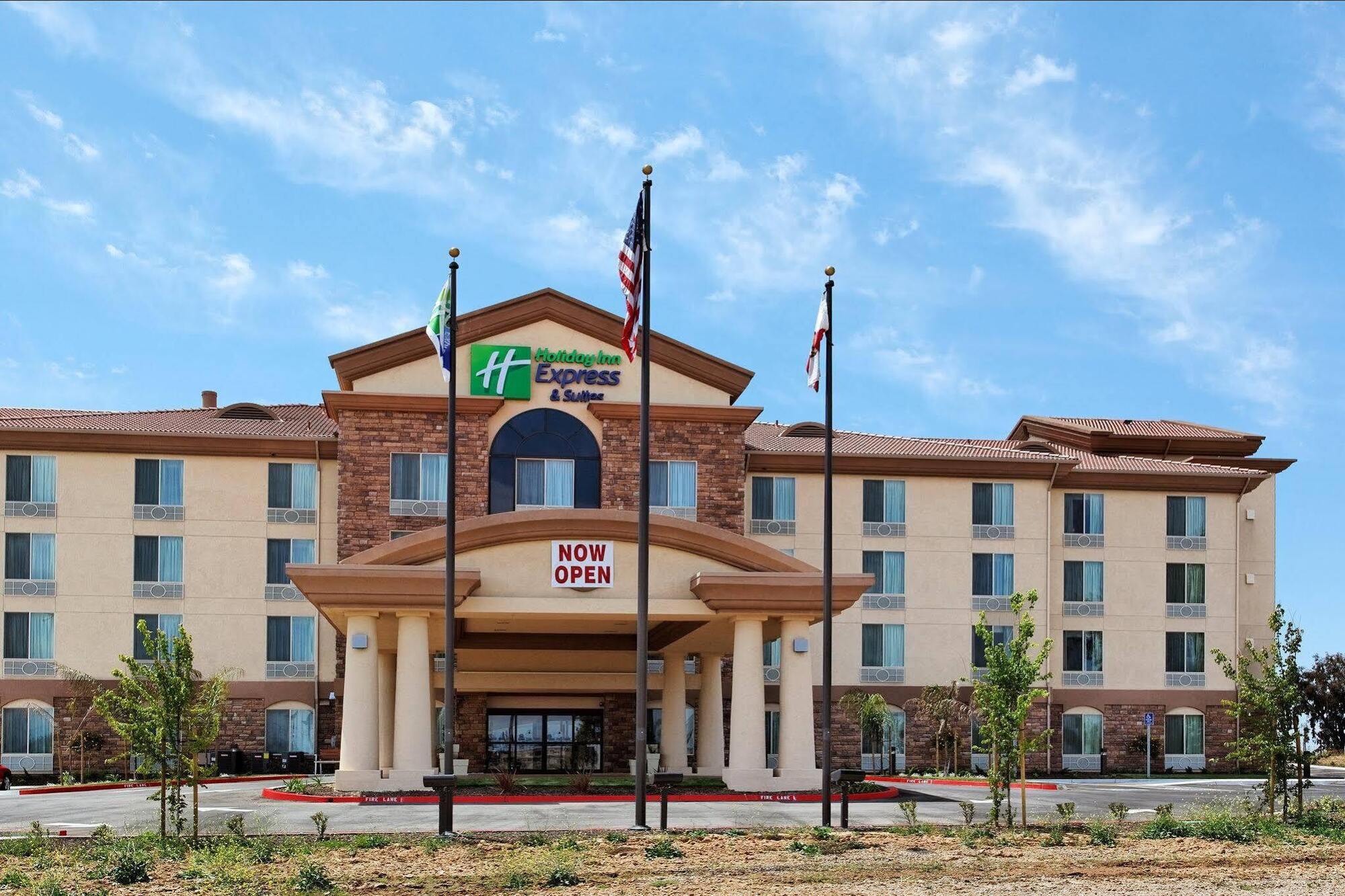 Holiday Inn Express Fresno Northwest - Herndon By Ihg Bagian luar foto